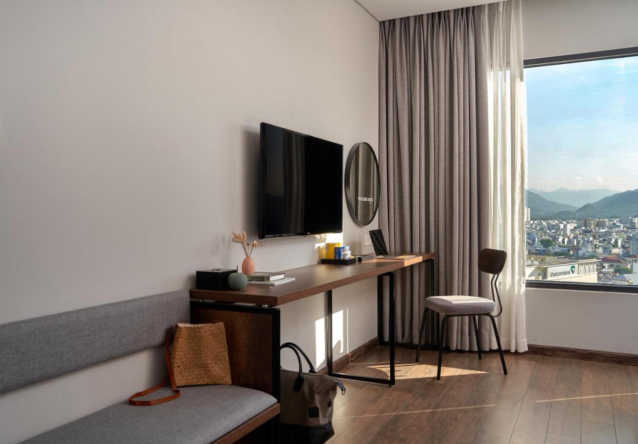 Em Oi Boutique Hotel Nha Trang Luaran gambar
